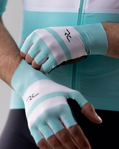 rc-999-gloves-white-3.jpg