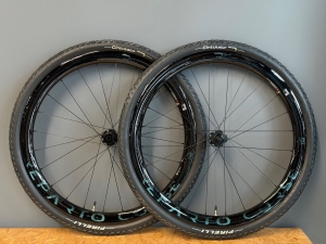  Koła Reparto Corse RC43 Disc Carbon ... Koła gravelowe ... KOŁA NOWE