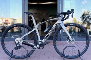 Pinarello Grevil F5 Gravel... Shimano GRX610... NOWY ROWER... Wyprzedaż